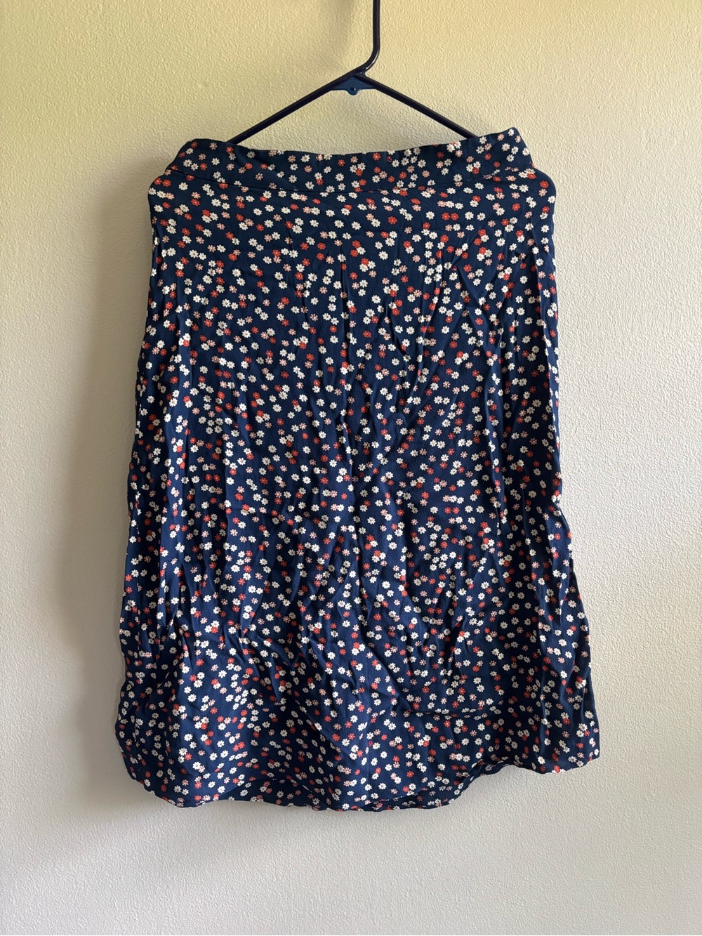 Madewell Navy Floral A-Line Skirt with Red & White Daisies